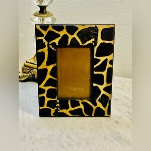 Z GALLERIE GIRAFFE PHOTO FRAME 4 BY 6 BROWN TAN HAIR ON HIDE VINTAGE